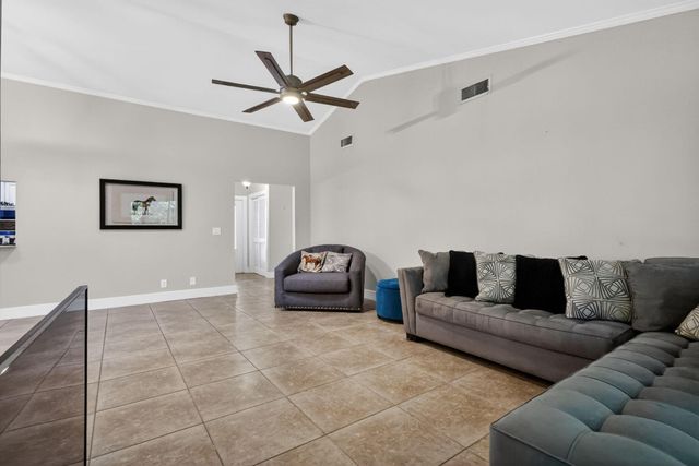 11837 Donlin Drive, Wellington, FL 33414