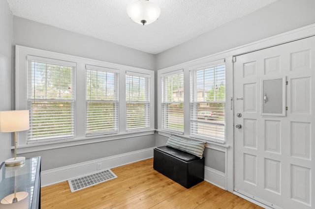 215 E 48th Street, Minneapolis, MN 55419