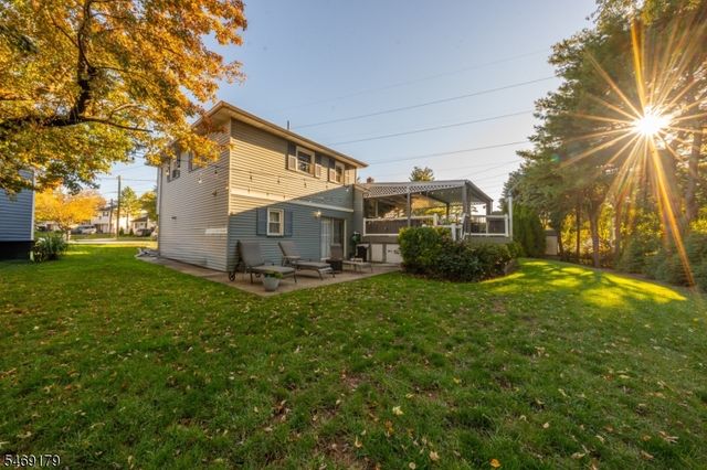 68 Carrie Ct, Nutley Twp., NJ 07110