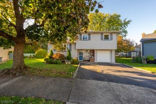 68 Carrie Ct, Nutley Twp., NJ 07110