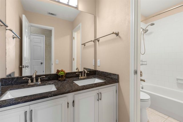 1906 Walnut Hill Drive, Rowlett, TX 75088
