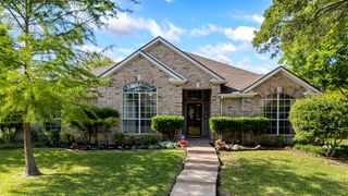 1906 Walnut Hill Drive, Rowlett, TX 75088