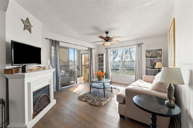 4515 WHITTON WAY 124, New Port Richey, FL 34653