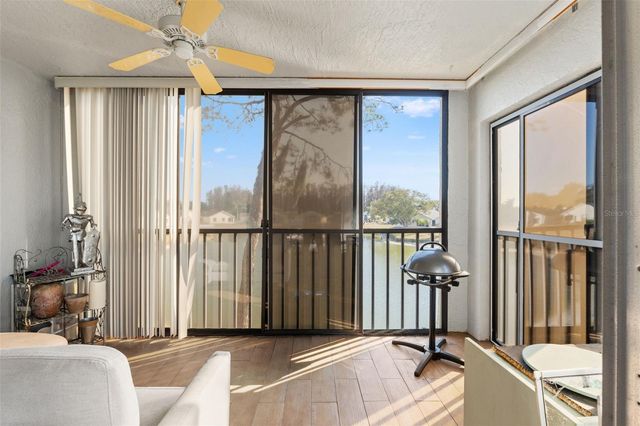 4515 WHITTON WAY 124, New Port Richey, FL 34653