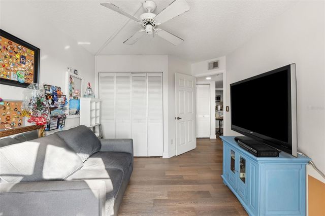 4515 WHITTON WAY 124, New Port Richey, FL 34653