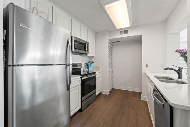 4515 WHITTON WAY 124, New Port Richey, FL 34653