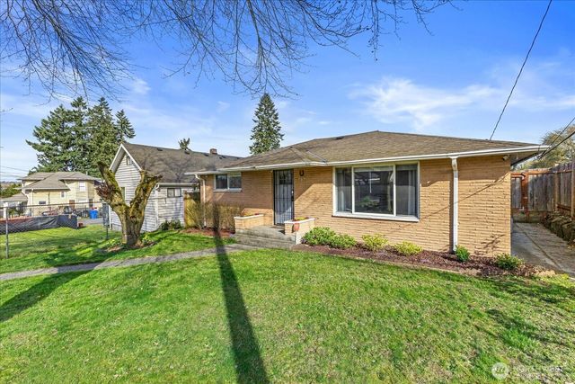 707 E James Street, Kent, WA 98031