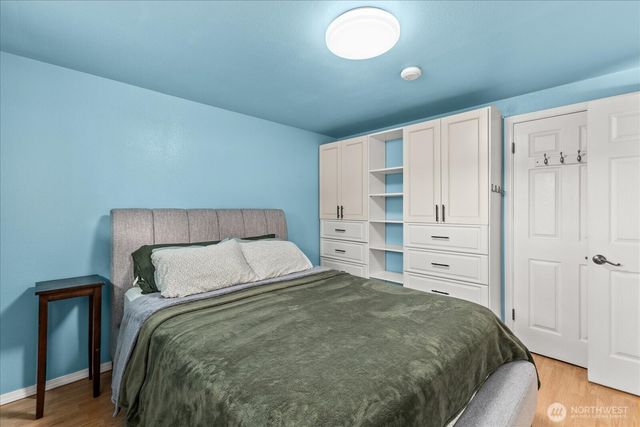 707 E James Street, Kent, WA 98031