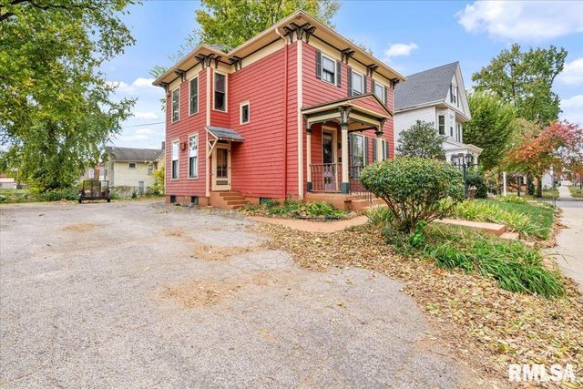 810 E EDWARDS Street, Springfield, IL 62703