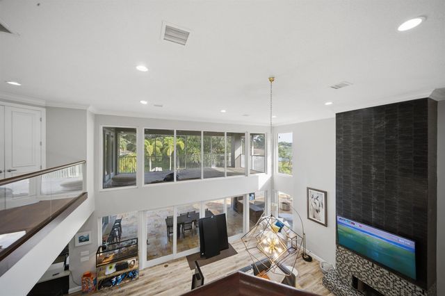 4351 NW 101ST Drive, Coral Springs, FL 33065