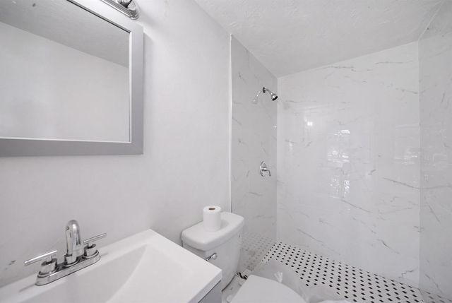 4351 NW 101ST Drive, Coral Springs, FL 33065