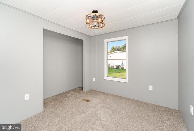 526 PALM CITY PARK, Annville, PA 17003