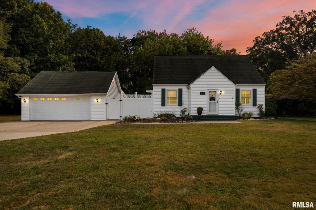 359 OLD GERMANTOWN Road, East Peoria, IL 61611