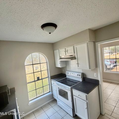 2513 Calle Hermosa Street, Gautier, MS 39553