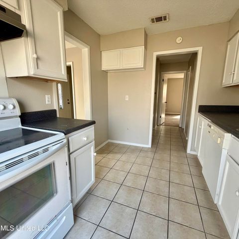 2513 Calle Hermosa Street, Gautier, MS 39553