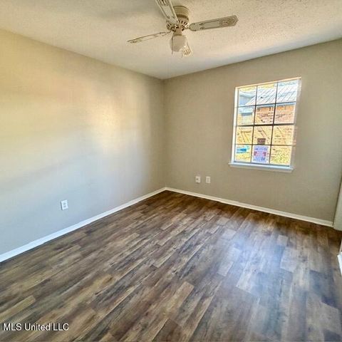 2513 Calle Hermosa Street, Gautier, MS 39553