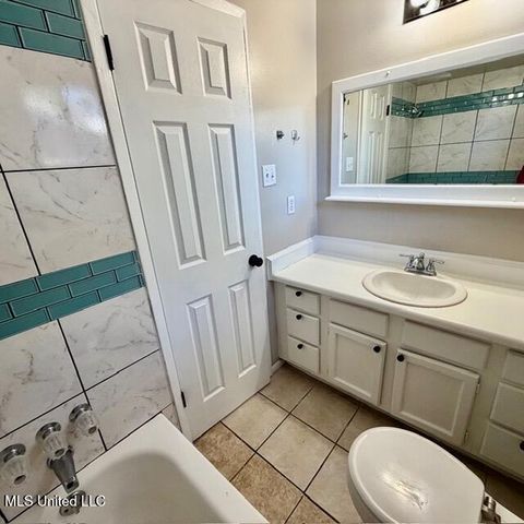 2513 Calle Hermosa Street, Gautier, MS 39553