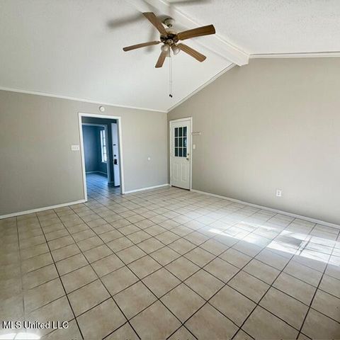 2513 Calle Hermosa Street, Gautier, MS 39553