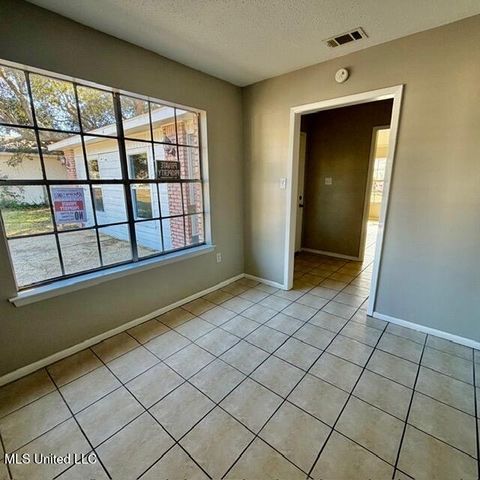 2513 Calle Hermosa Street, Gautier, MS 39553