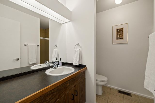 2057 Lakeside Drive, Lexington, KY 40502