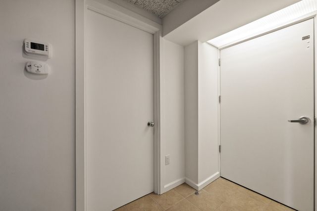 2057 Lakeside Drive, Lexington, KY 40502