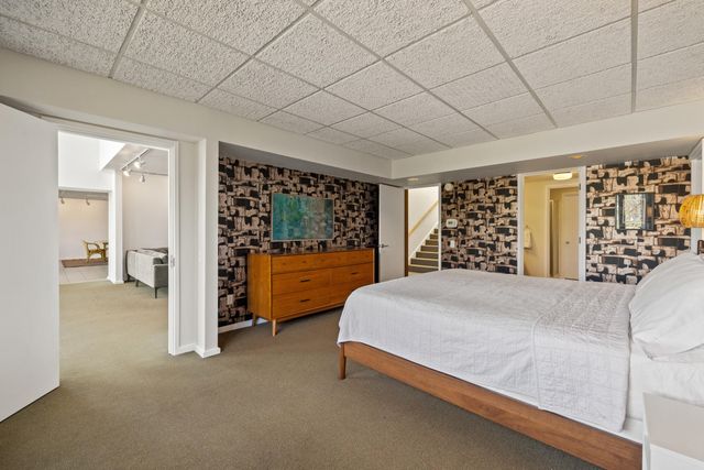 2057 Lakeside Drive, Lexington, KY 40502