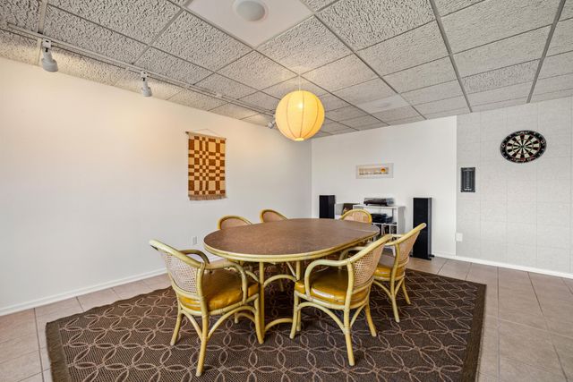 2057 Lakeside Drive, Lexington, KY 40502