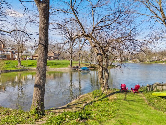 2057 Lakeside Drive, Lexington, KY 40502