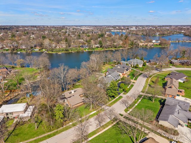 2057 Lakeside Drive, Lexington, KY 40502