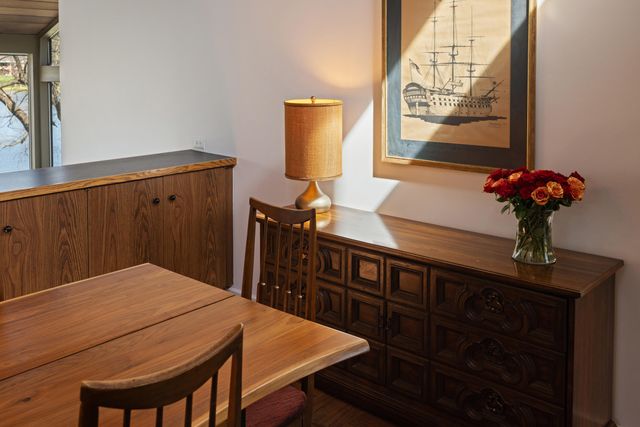 2057 Lakeside Drive, Lexington, KY 40502