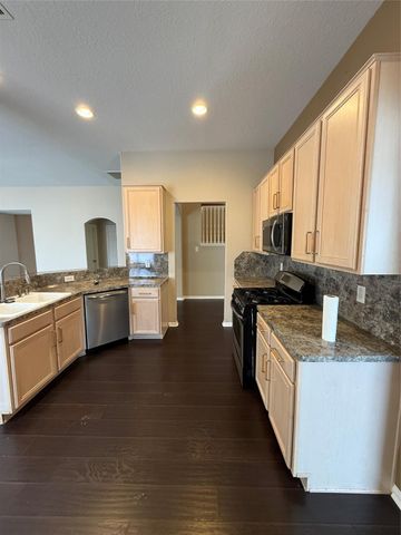 906 Taylor Ridge Drive, Spring, TX 77373