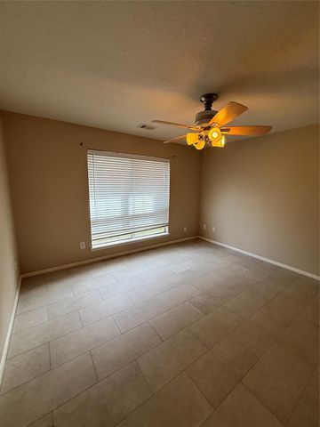 906 Taylor Ridge Drive, Spring, TX 77373