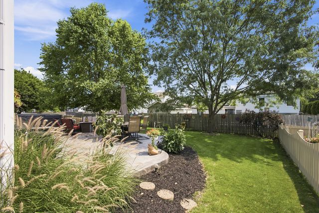 1904 Maple Glen Drive, Plainfield, IL 60586