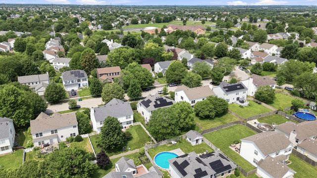 1904 Maple Glen Drive, Plainfield, IL 60586