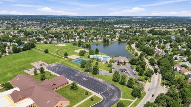 1904 Maple Glen Drive, Plainfield, IL 60586