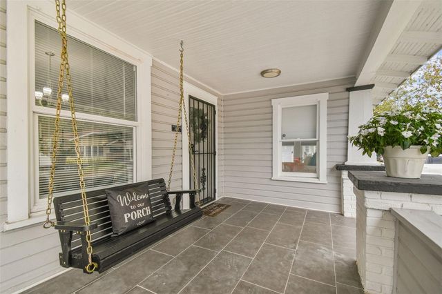 904 E HAMILTON AVENUE, Tampa, FL 33604