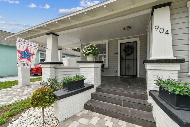 904 E HAMILTON AVENUE, Tampa, FL 33604