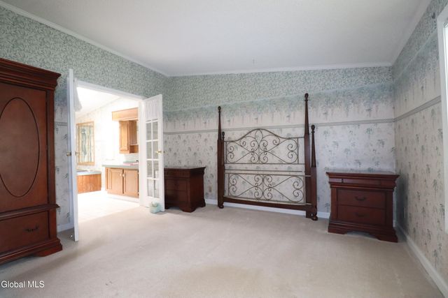 11 East Street, Schaghticoke, NY 12154