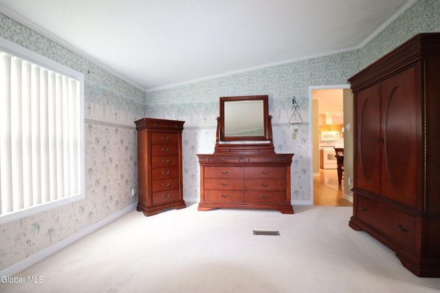 11 East Street, Schaghticoke, NY 12154