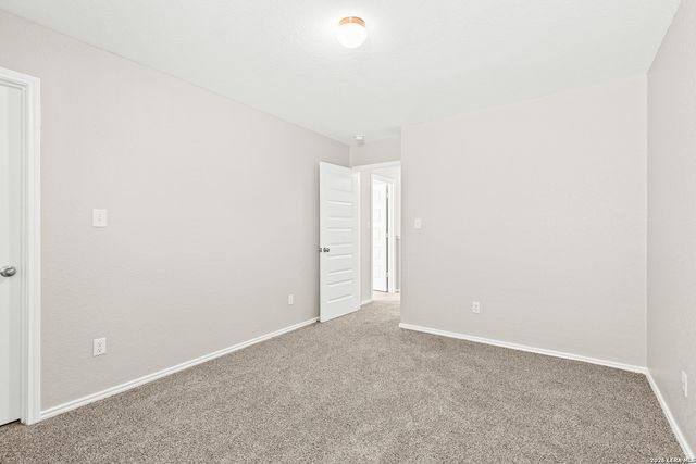 9419 TRAP ROCK DR, San Antonio, TX 78211