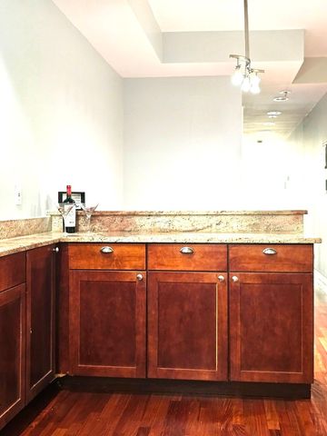 1520 E Marquette Road 2B, Chicago, IL 60637