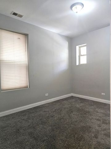 1520 E Marquette Road 2B, Chicago, IL 60637