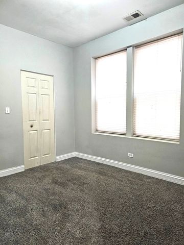 1520 E Marquette Road 2B, Chicago, IL 60637