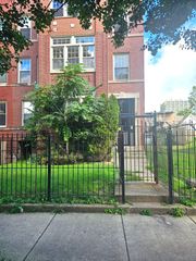 1520 E Marquette Road 2B, Chicago, IL 60637