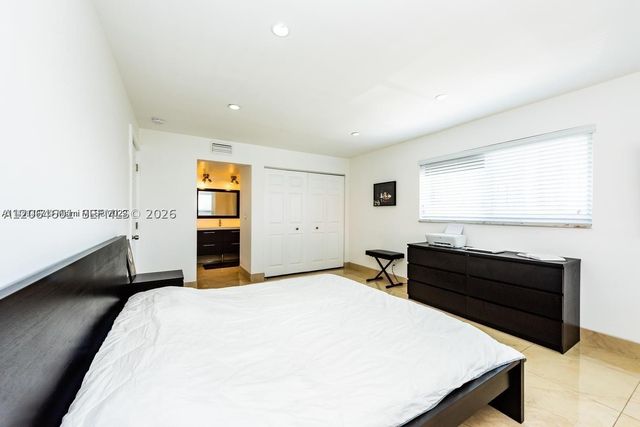2081 S Ocean Dr 411, Hallandale Beach, FL 33009