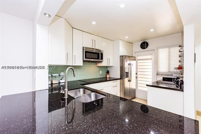 2081 S Ocean Dr 411, Hallandale Beach, FL 33009