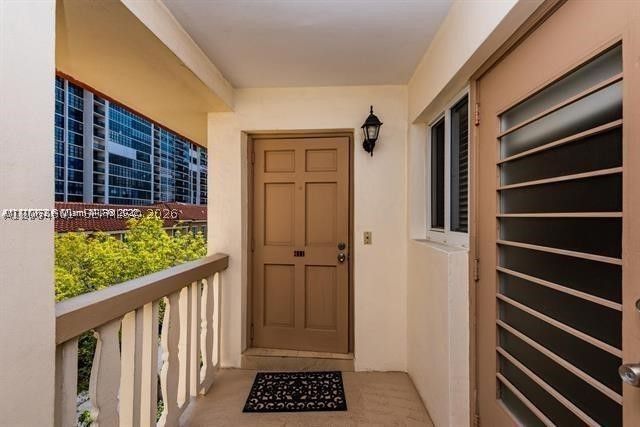 2081 S Ocean Dr 411, Hallandale Beach, FL 33009