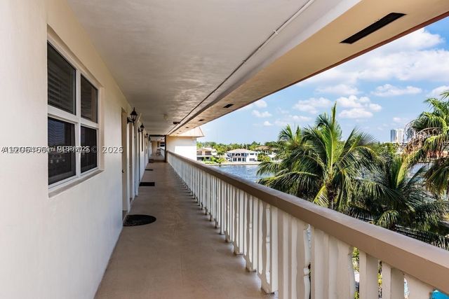 2081 S Ocean Dr 411, Hallandale Beach, FL 33009