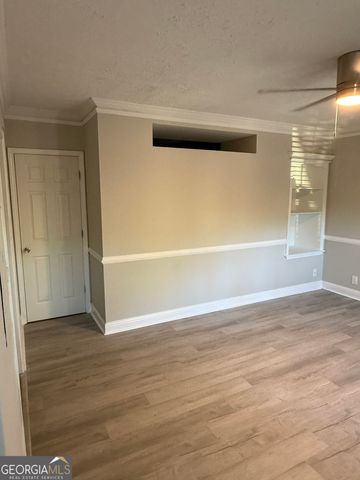 6980 Roswell Road B16, Sandy Springs, GA 30328