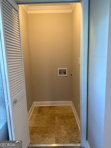 6980 Roswell Road B16, Sandy Springs, GA 30328